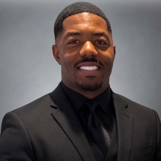 Leroy Singleton Jr., CEO of Rise Up Athletics